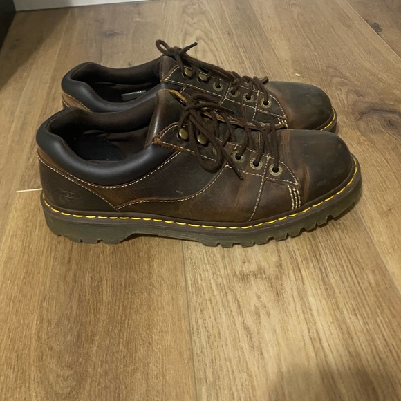 nice VINTAGE doc martens! basically new, not many scuffs just a crease line! i wore my new doc martens today and they got their creases  main image 2